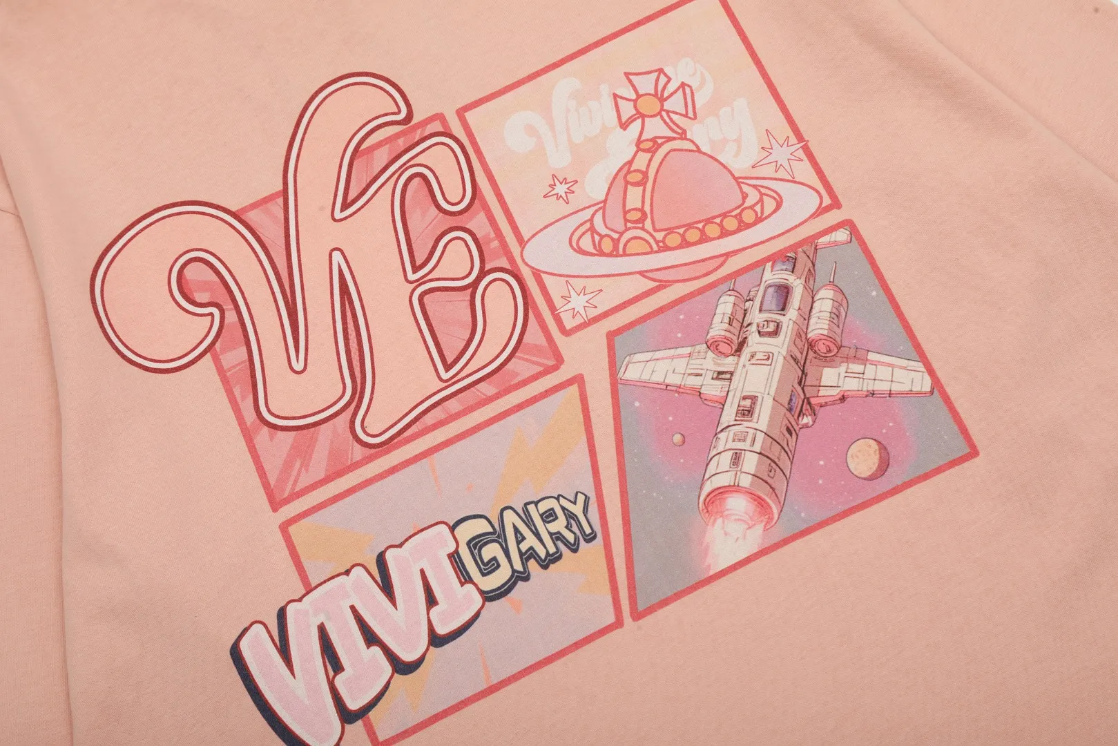 VIVI8820 vivienne west wood Vivienne American baseball style heavy industry multi-color printed Saturn long sleeves Super design sense Super practical for wearing inside and outside 200G thin base Size: S M L mint green haze blue dirty pink